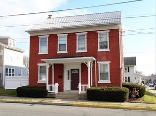 26 S Locust St, Myerstown, PA 17067