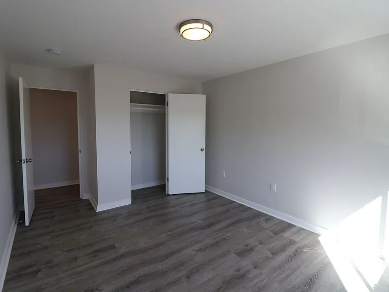 1800 Taylor Ave N #110 — Photo 12