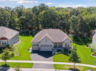 11489 Riverstone Trl, Woodbury, MN 55129