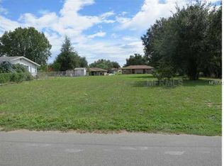 7th St W, Frostproof, FL 33843