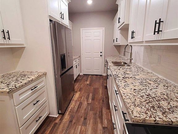 3rd image of 11230 County Road 152 W Unit 3