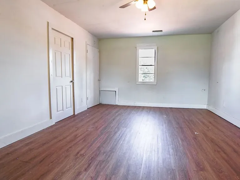9142 County Road 197 — Photo 11