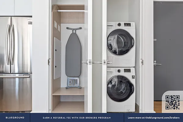 Rented by The Blueground | media 26