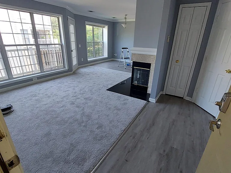 8210 Catbird Cir #201 — Photo 4