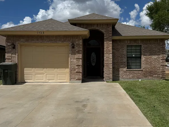 1933 White Tail Dr, Harlingen, TX 78550