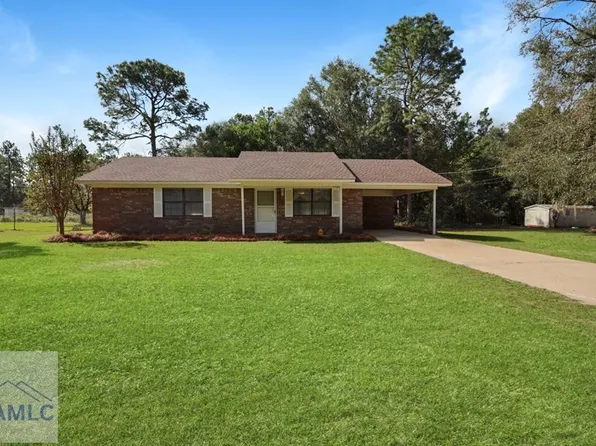 322 Gray Dr, Jesup, GA 31545