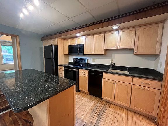 3rd image of 107.5 State St #1