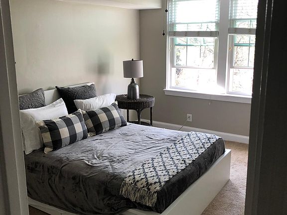 Bedroom #2 (11 x 14)