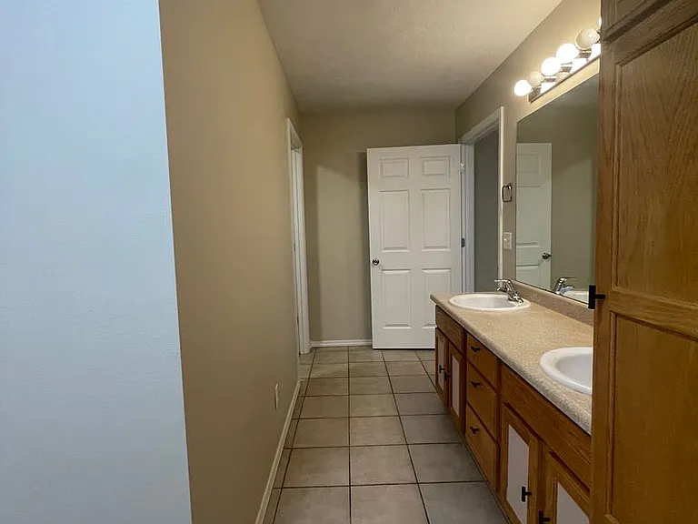4442 W Normal St — Photo 17