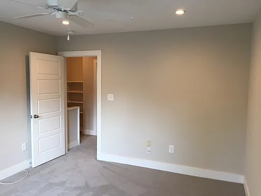 10 Bee St #C — Photo 11