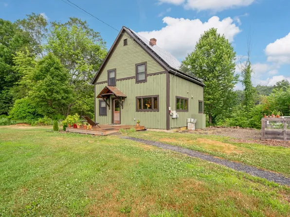 17 Grange Hall Road, Acworth, NH 03607