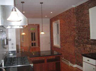 706 7th St SE #2M, Washington, DC 20003