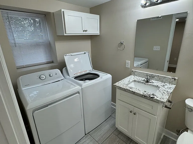 233 N Mulberry St #4 — Photo 14