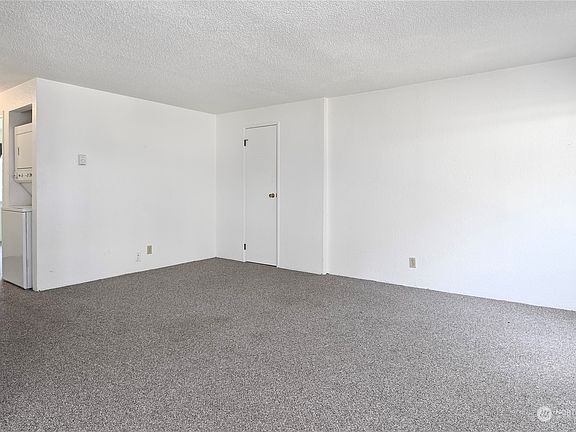 5th image of 6117 204th Street SW #I-1