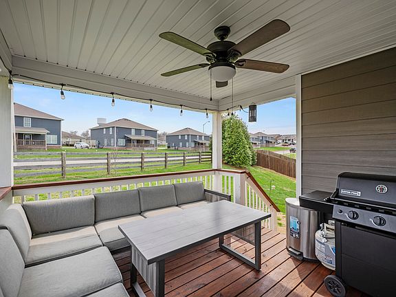 2nd image of 4084 Loblolly Ln