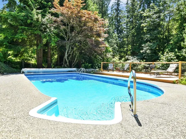9921 Watt St, Mission, BC V2V 0B6