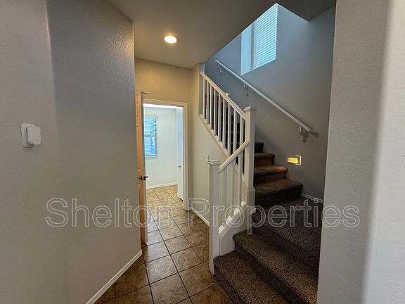 5th image of 2539 N 149th Ave