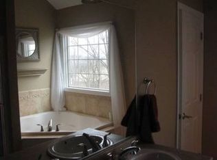 3035 Scenic Ct, Finleyville, PA