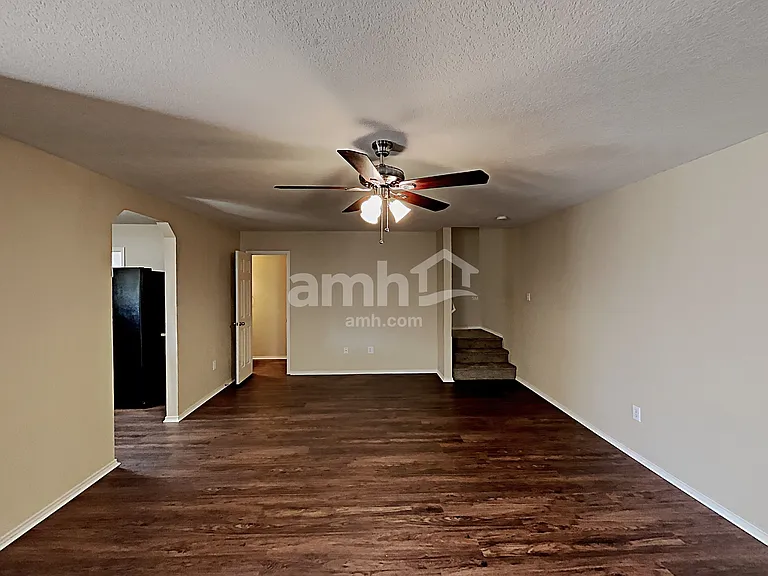 9331 Juniper Spg — Photo 6