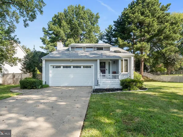 4 Trotter Cir, Fredericksburg, VA 22407