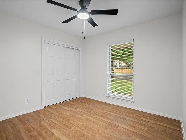 7603 Brookhollow Cv — Photo 23