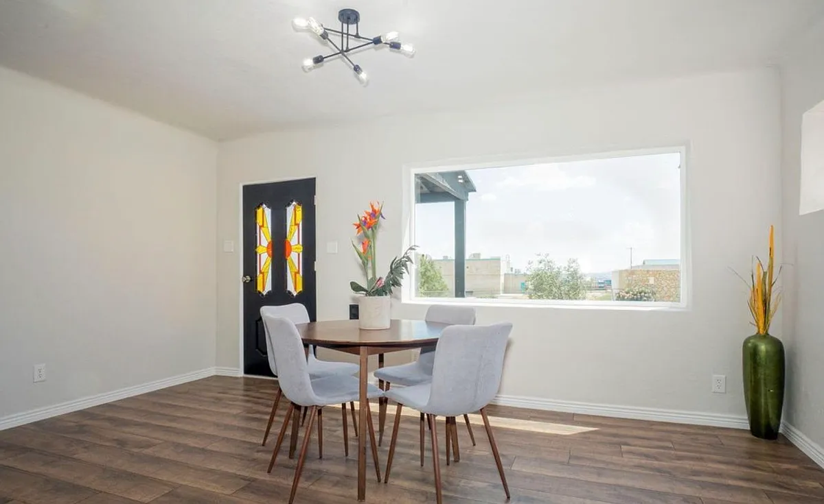 Please note: this home is not furnished. - 2309 San Diego Ave