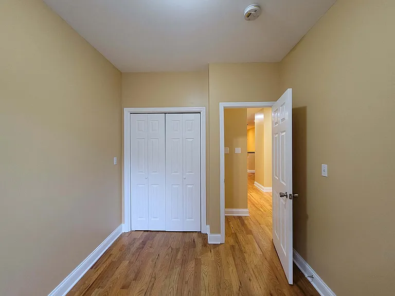 718 S. Aberdeen St — Photo 11