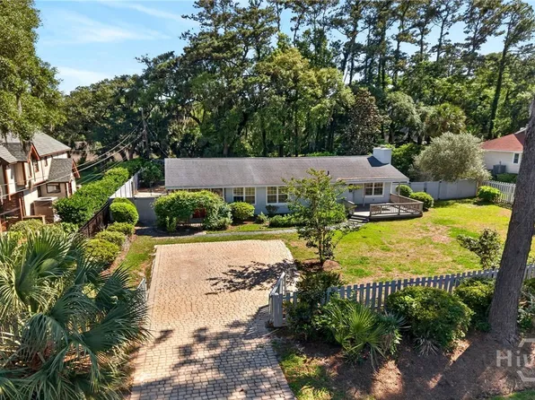 219 E Point Drive, Savannah, GA 31410