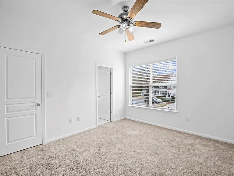 2252 Vision Dr — Photo 18