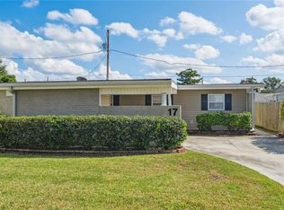 17 Brentwood Dr, Metairie, LA 70003
