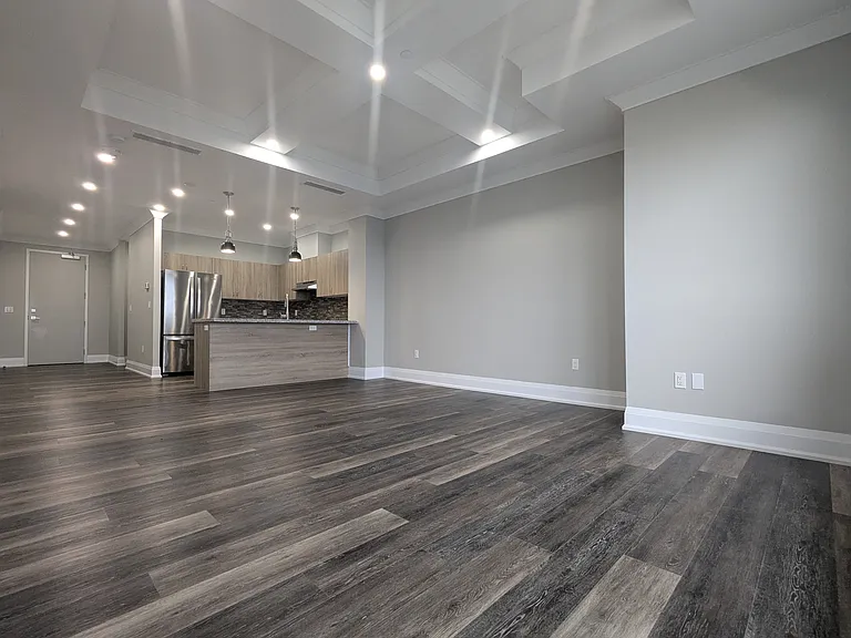 121 King St W — Photo 52