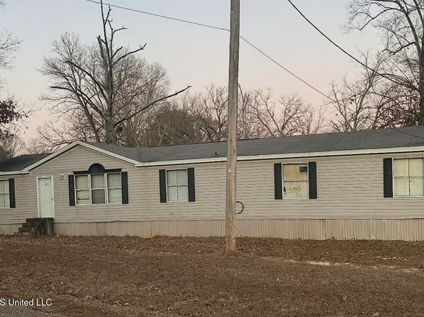 1000 Horse Shoe Cir, Byram, MS 39272