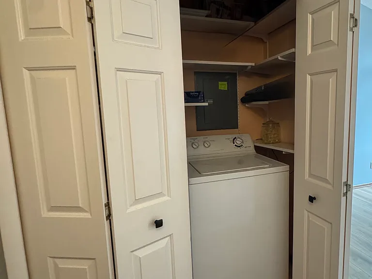 1822 Hampton Place Blvd — Photo 6