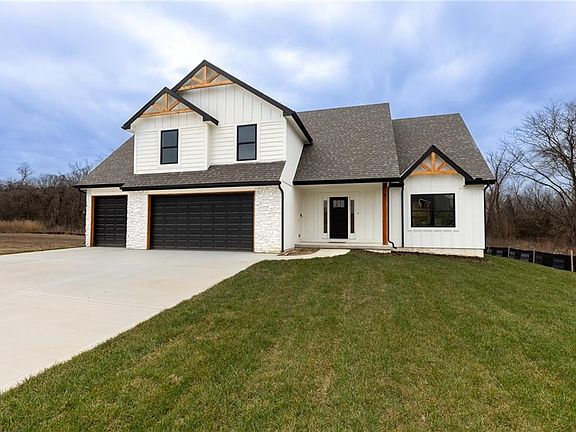 2nd image of 4705 NW 140th St