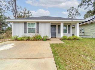 982 Brimwood Cir #32A, Cantonment, FL 32533