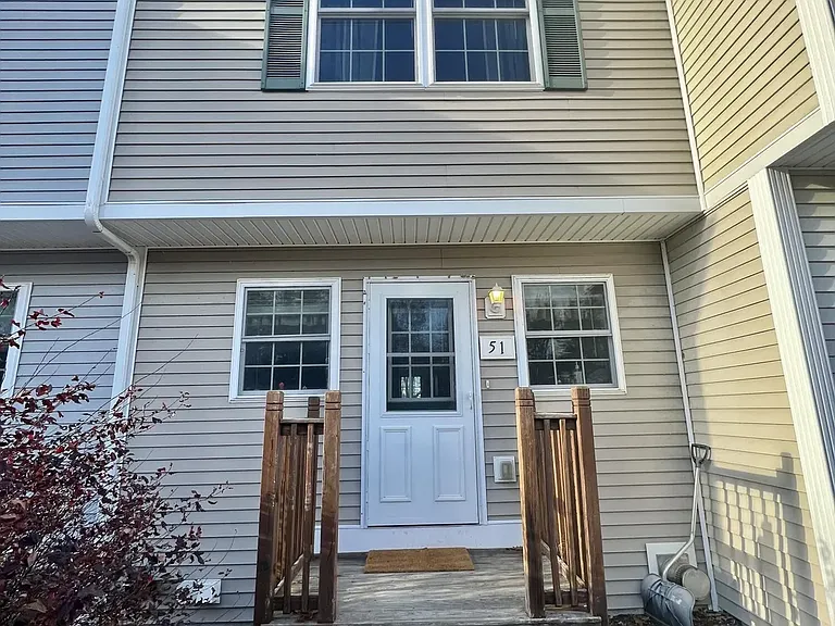 51 River Village Dr — Photo 5