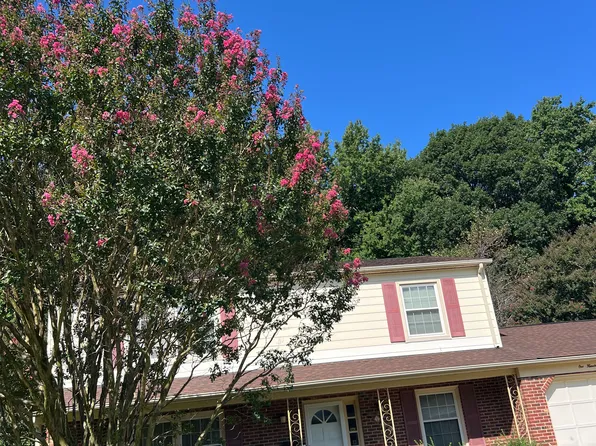 108 Garrett Dr, Hampton, VA 23669