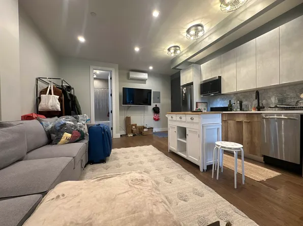 335 Fenimore Street 4B image 3 of 13