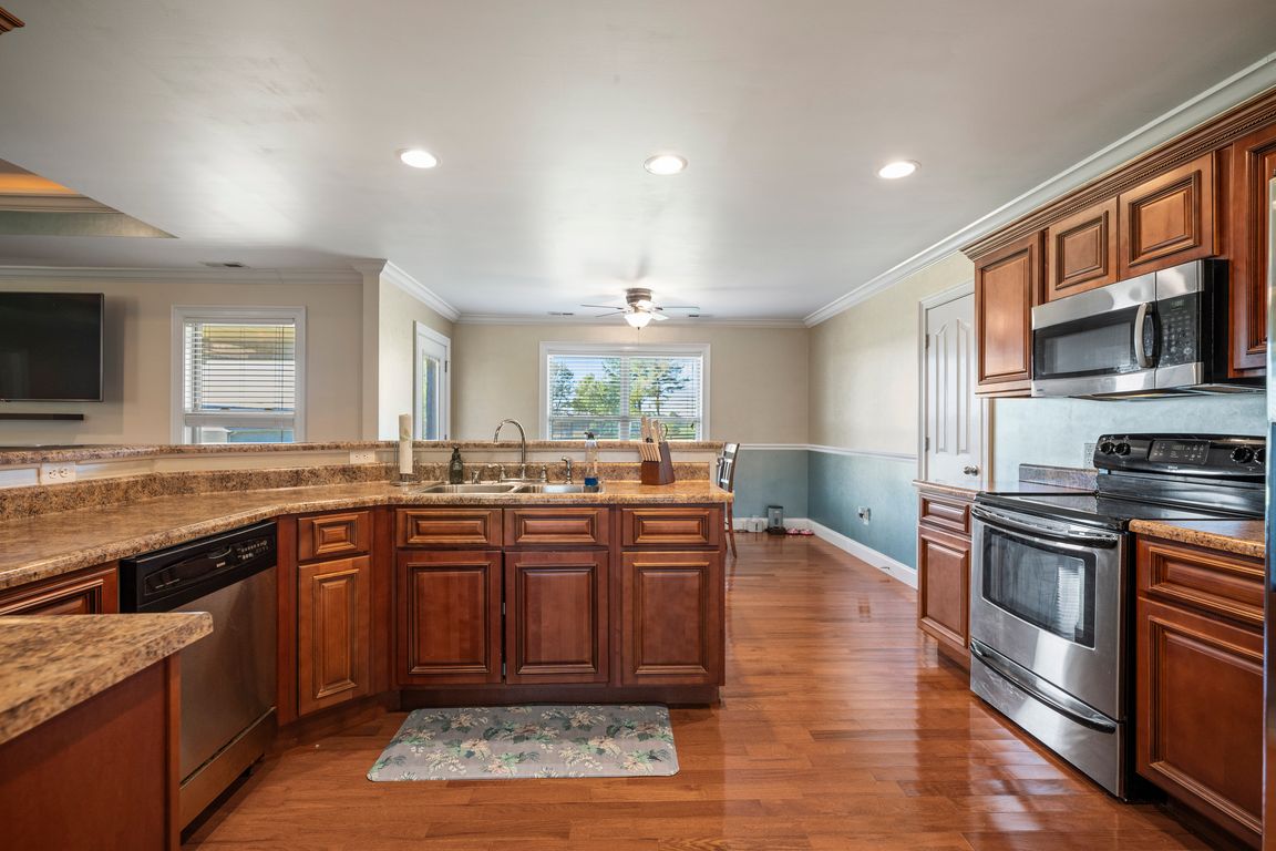 next background image