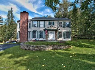 301 Blueberry Hill Rd, Shavertown, PA 18708