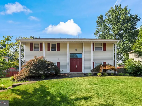 9815 Greenview Ln, Manassas, VA 20109