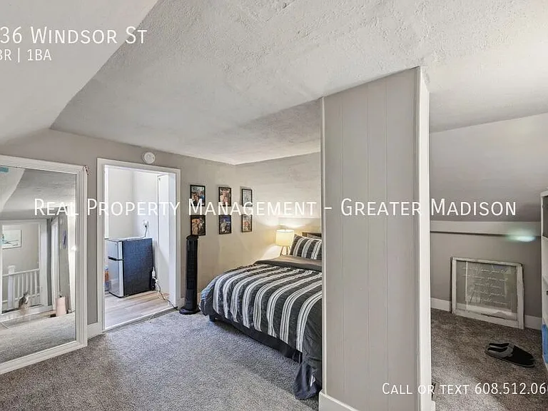 136 Windsor St — Photo 8