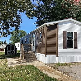 2nd image of 14 Carrol Ct #84