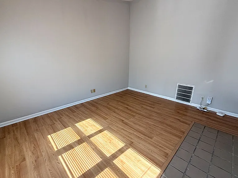 3227 Bishop St — Photo 38