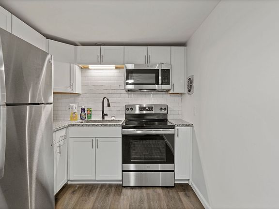 2nd image of 2667 W Ridge Rd #2