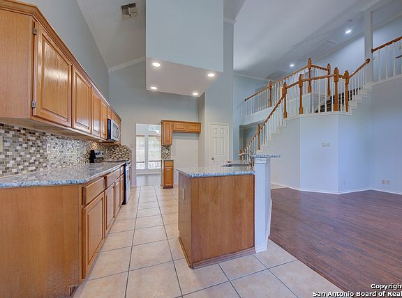 2nd image of 16415 Pemelm Dr