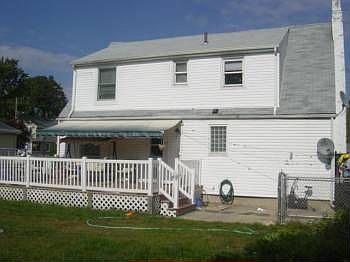 2nd image of 402 Starke Ave