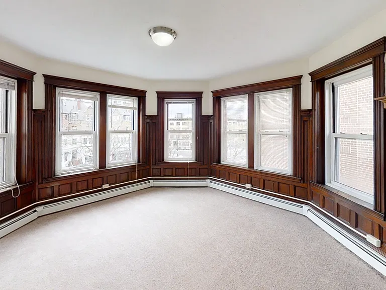 1405 Beacon St #5 — Photo 3