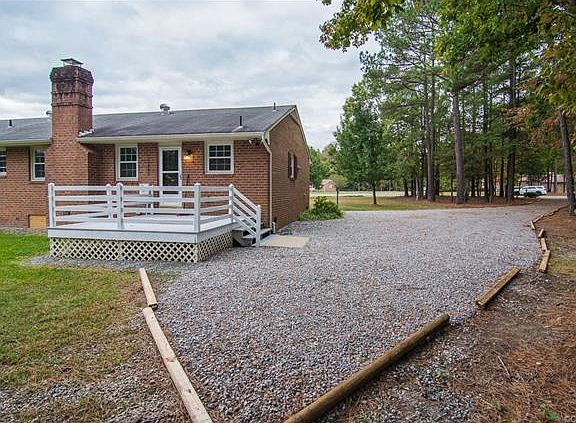 3rd image of 7821 Wood Mill Dr