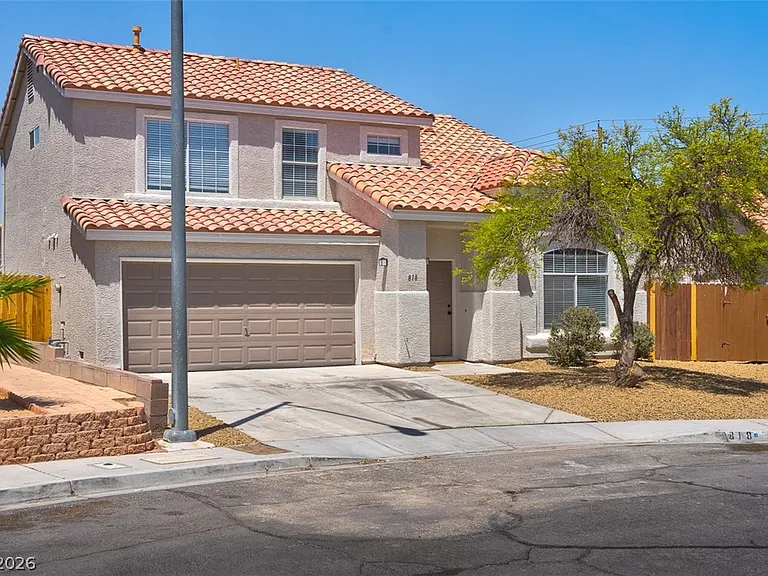 818 Holly Sprig Ct — Photo 45